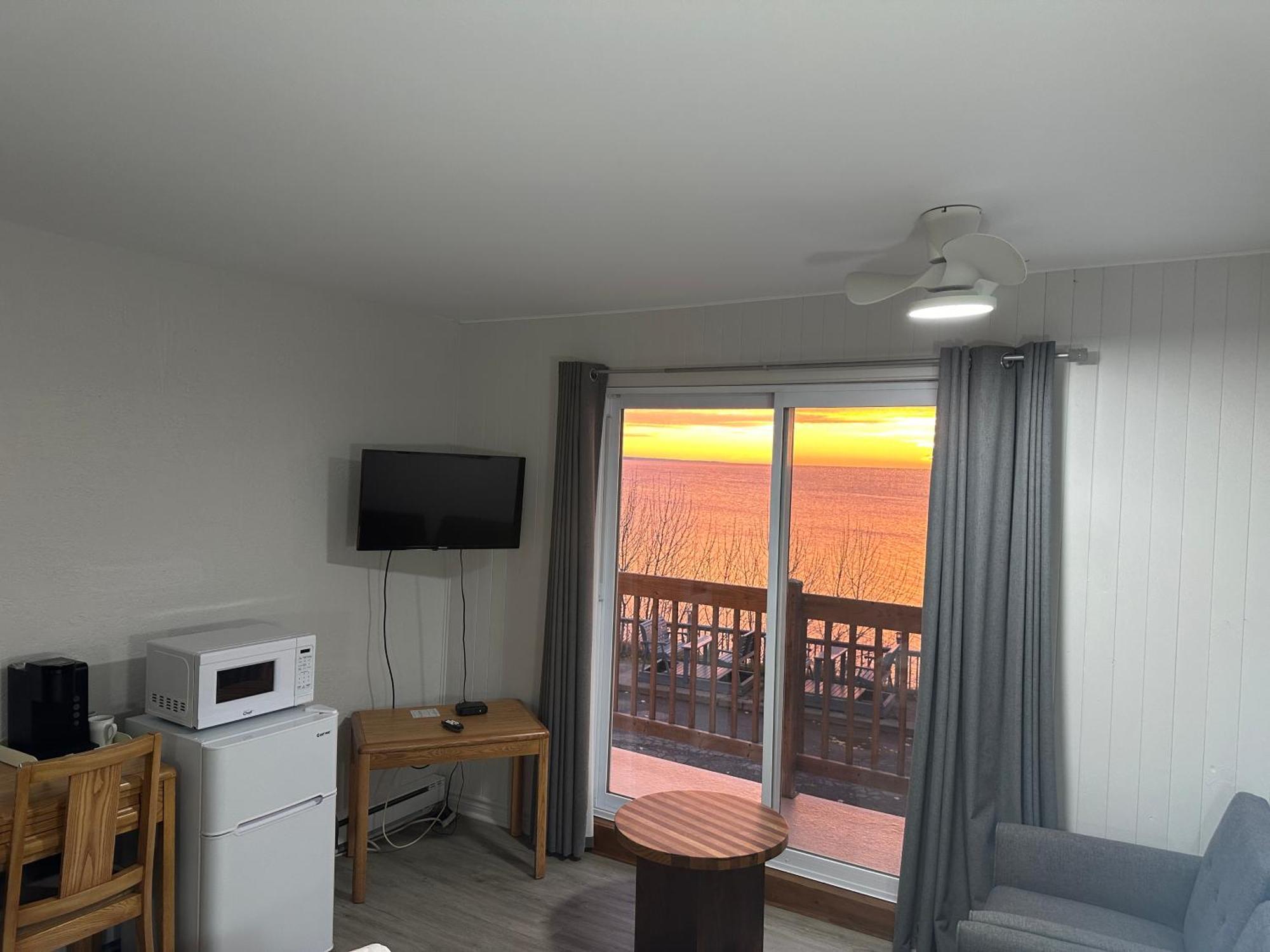 Motel Carleton Sur Mer Exterior foto